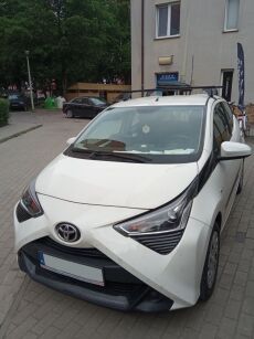 Bagażnik CRUZ stal do Toyota Aygo 5d hatchback 2014->