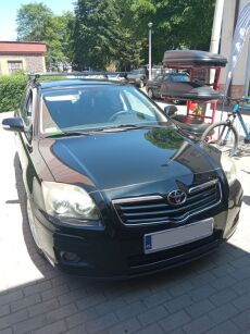 Bagażnik Mont Blanc Supra 02 do Toyota Avensis II 2003->2009