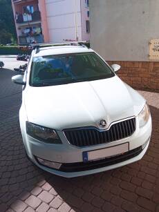 Bagażnik ecobase na relingi do Skoda Octavia III combi 2013-2020