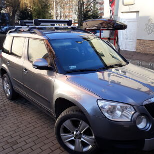 Bagażnik do Skoda YETI  2009-2017 ALU na relingi EcoBase 135cm